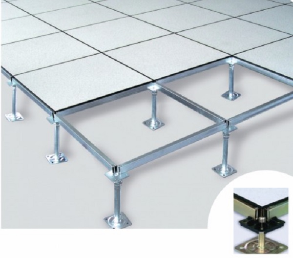 Thi công lắp đặt thanh giằng sàn nâng bắt vít cho phòng Server